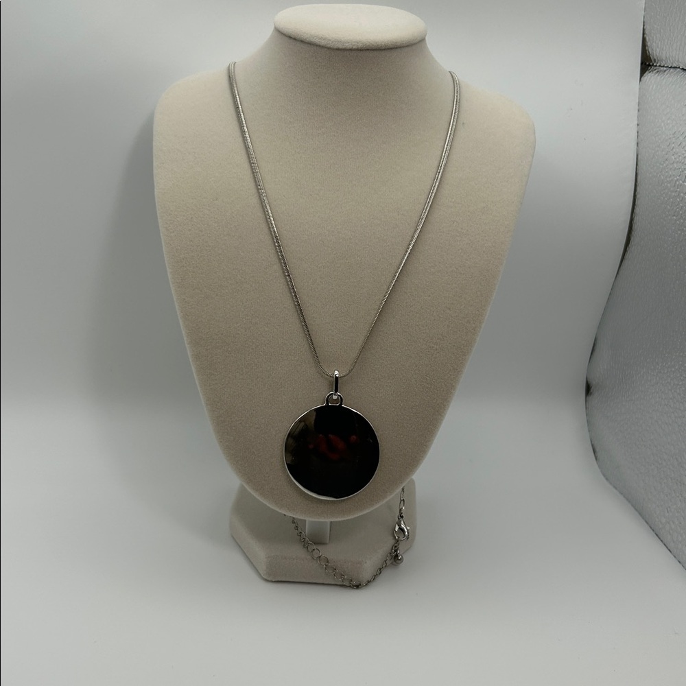 Round Disk Pendant Necklace 31" Long Chain Adjustable Silver Tone Fashion - Picture 9 of 10